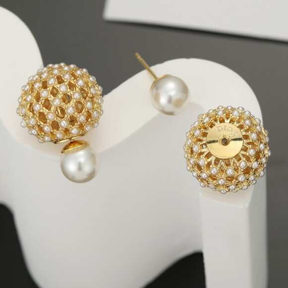 Dior Women's Earrings Accessories - Picture 4 of 5